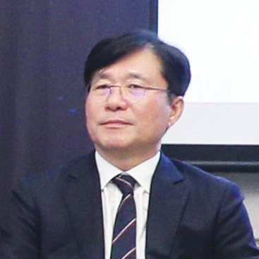 Yun-mo Sung 이미지